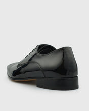 Load image into Gallery viewer, VINCENT &amp; FRANKS VFS24RY BLACK PATENT DERBY SHOE
