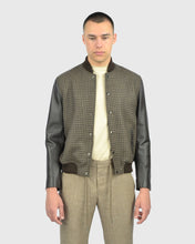 Load image into Gallery viewer, VINCENT &amp; FRANKS W2448213/1 BROWN BOMBER JACKET
