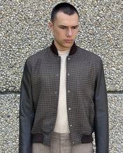 Load image into Gallery viewer, VINCENT &amp; FRANKS W2448213/1 BROWN BOMBER JACKET
