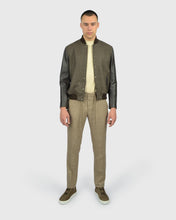 Load image into Gallery viewer, VINCENT &amp; FRANKS W2448213/1 BROWN BOMBER JACKET
